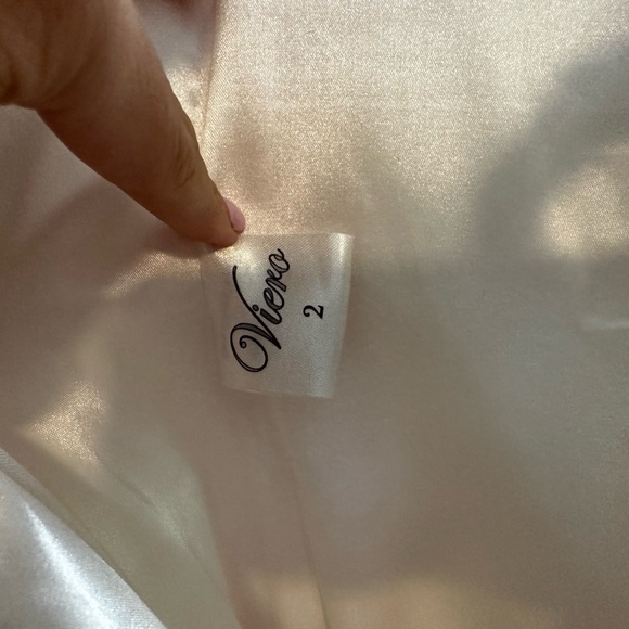 Viero Bridal Sparkly light pink dress size 2 - Picture 4 of 7